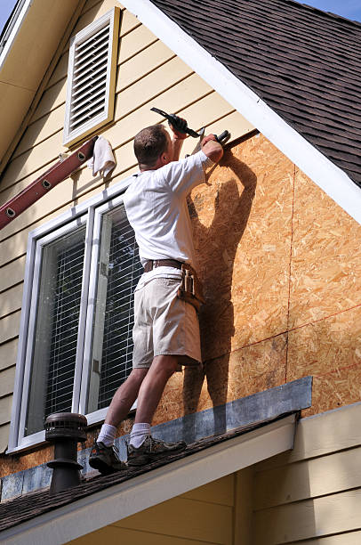 Best Attic Cleanout  in Juno Beach, FL